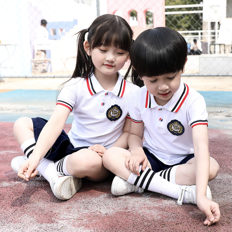 新款高级幼儿园定制款园服-2
